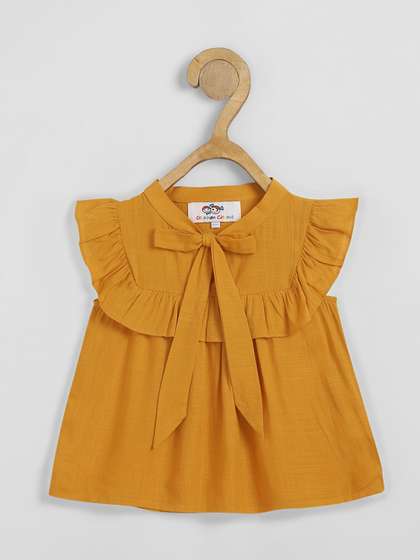Chuppan chupai Girls
                    Solid Ruffles Tie-Up Neck Top