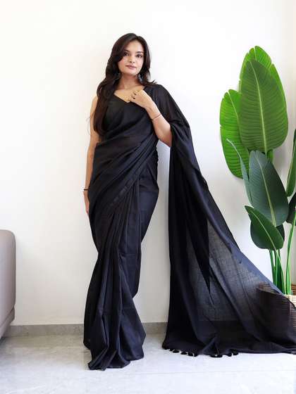 Anouk Tasseled
                          Border Pure Cotton Saree