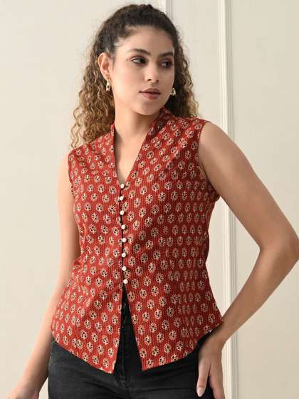 KALAMIR Women Ethnic
                        Motifs Printed V-Neck Sleeveless Cotton Top