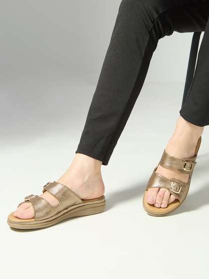 Inc 5 Women Solid
                        Pattern Open Toe Slip-On Flats