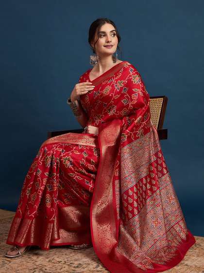 Sangria Woven Design
                        Sungudi Saree With Blouse Piece