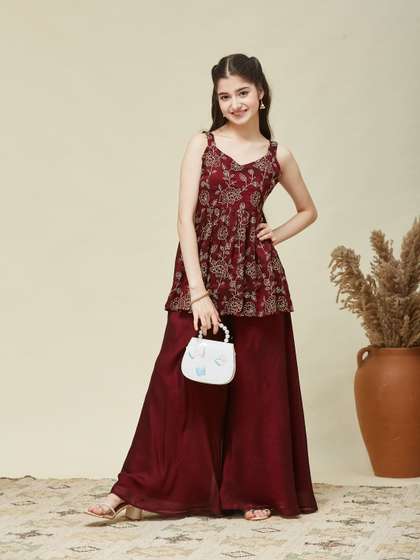 CurlyTales Floral
                      Embroidered Georgette Fit & Flare Dress
