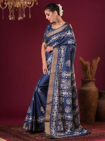 Anouk Floral Zari
                        Silk Blend Sungudi Saree