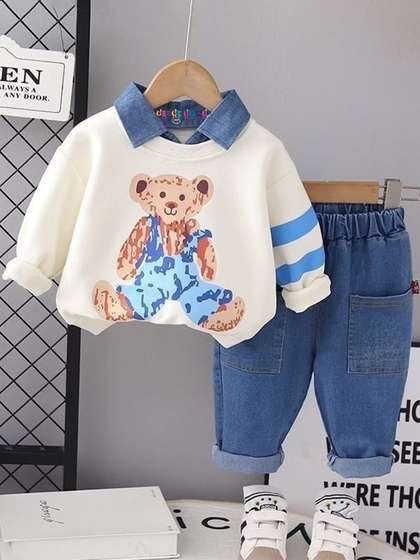 Googo Gaaga Boys Printed
                    T-shirt with Trousers