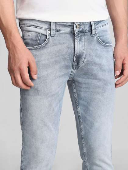Mufti Men Skinny Fit Heavy Fade Stretchable Jeans