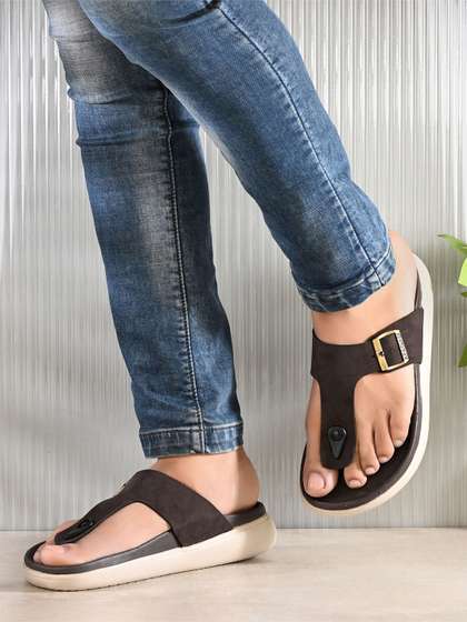 AfroJack Men Thong
                    Flip-Flops
