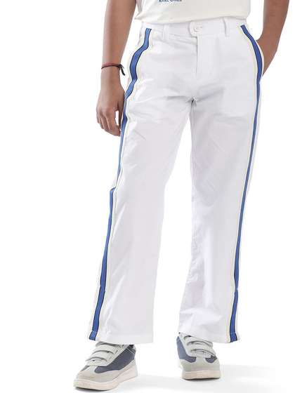 RARE ONES Boys Regular
                    Fit Mid-Rise Trousers