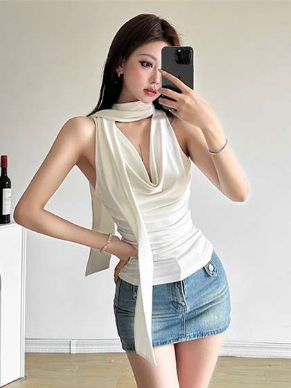 StyleCast x Revolte
                        Solid Cowl Neck Fitted Top