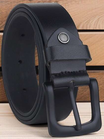 The Roadster Lifestyle
                    Co Men Textured Leather Belt