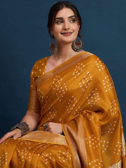 Sangria Women
                        Bandhani Printed Woven Design Zari Silk blend
