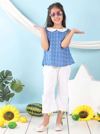 Sangria Girls Ethnic
                      Motifs Printed Peter Pan Pure Cotton Top With
                      Trousers