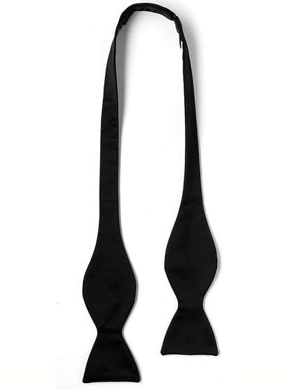 The Tie Hub Men Black
                      Microfiber Self tie Bow Tie