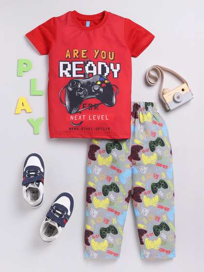 Here&Now X Game
                    Begins Boys Printed T-Shirt with Trousers