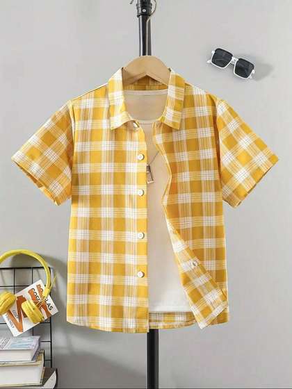 BAESD Boys Standard
                    Regular Fit Checked Spread Collar Cotton Casual
                    Shirt