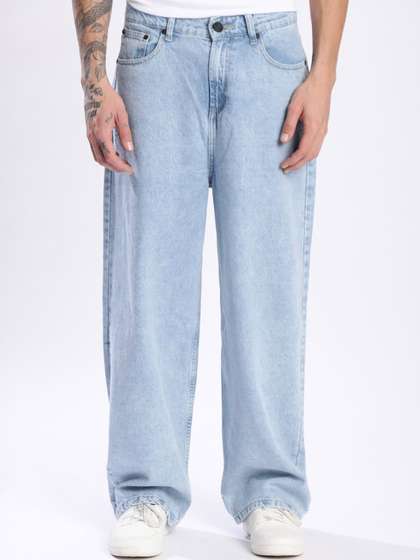 Bene Kleed Men Blue
                      Light wash Baggy Fit Mid Rise Jeans