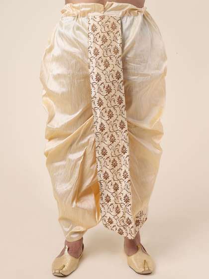 W & G Men Relax
                        Fit Embroidered Ethnic Dhoti