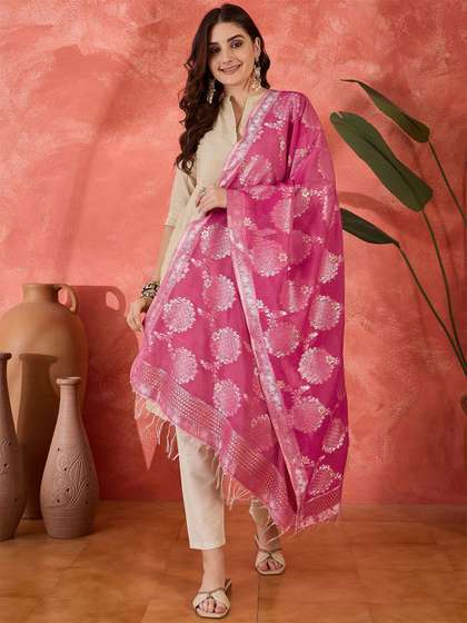 Sangria Zari Woven
                      Design Dupatta