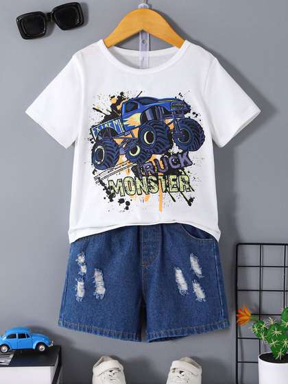INCLUD Boys Graphic
                      Printed T-shirt With Shorts