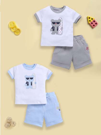 BABY GO Boys Printed
                    T-shirt with Shorts