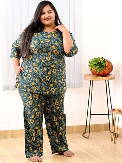 30 Looks Women
                        Printed Pure Cotton Night suit