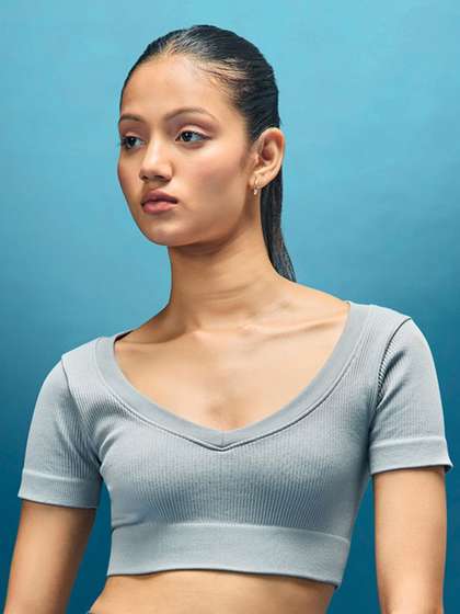 Price History of BOLDFIT Women Short Sleeves Crop Top from Myntra