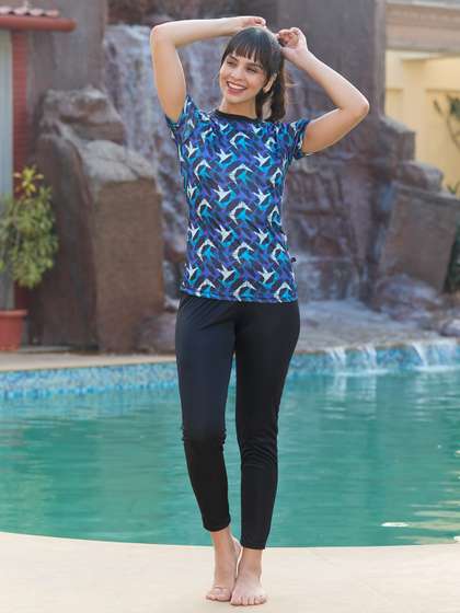 ROVARS Women Blue
                      & Black Printed Two-Piece Swim Set without
                      Pads