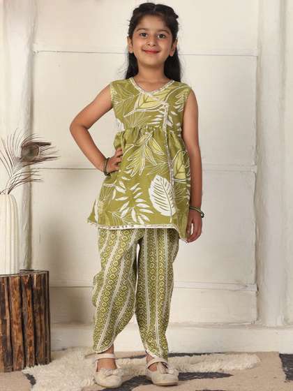 Cutiekins Girls Floral
                      Printed A-Line Kurta with Dhoti Pant