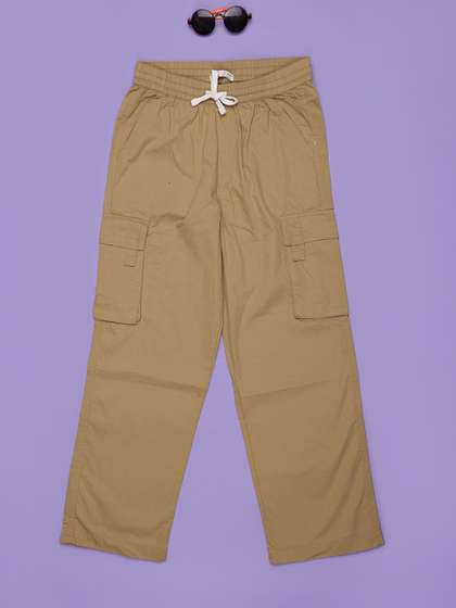 V-Mart Boys Solid
                      Regular Fit Mid-Rise Cargos