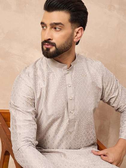 House of Pataudi
                        Geometric Printed Straight Kurta