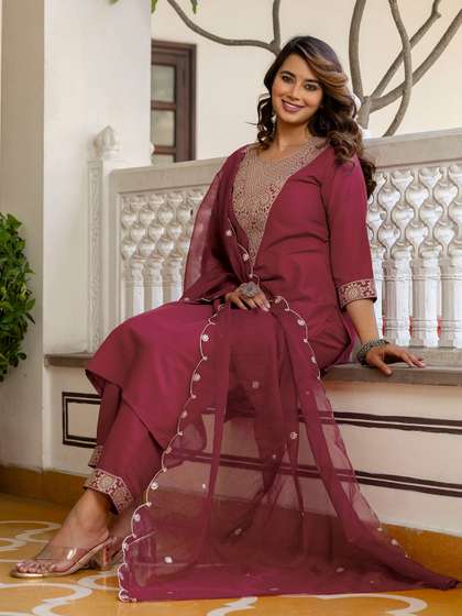 SANISA Women
                          Ethnic Motifs Embroidered Regular Sequinned
                          Kurta with Trousers & Dupatta