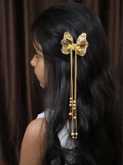 Kamule Girls Beaded
                    Butterfly Hair Clip