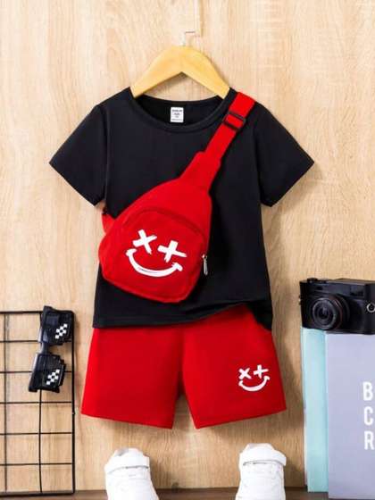 FAHAD CREATIONS
                        Unisex Kids T-shirt With Shorts