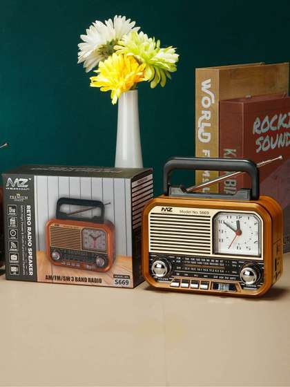 MZ S669 Retro
                        Multi-Functional with High Power, Clock & 5W
                        & 1500mAh Battery