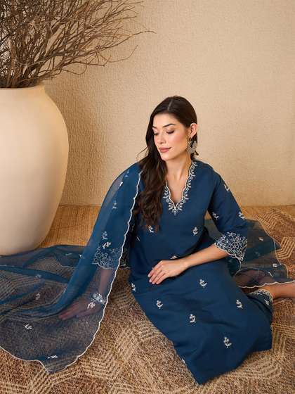 Royal Export Women
                        Floral Embroidered Kurta with Trousers &
                        Dupatta