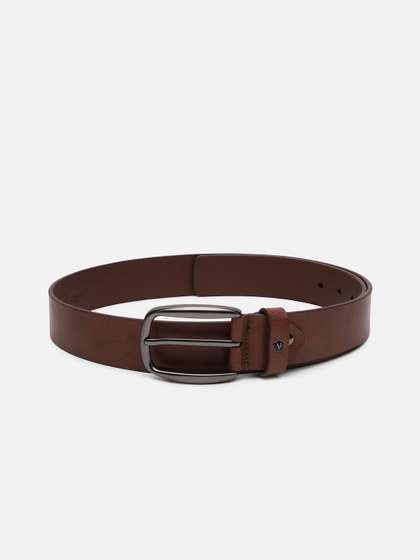 Van Heusen Men Textured
                    Leather Formal Belt