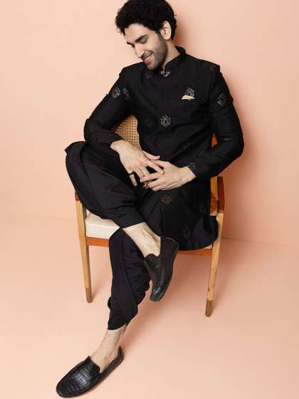 KISAH Men
                        Self-Design Cotton Indowestern Sherwani Set