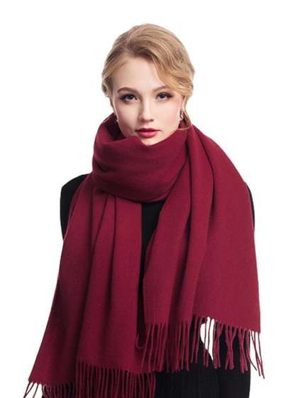 Alexvyan Fringed
                        Acrylic Winter Shawl