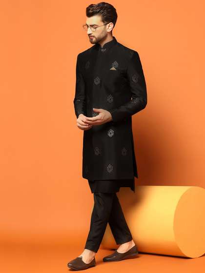 KISAH Men
                        Self-Design Mandarin Collar Indowestern Sherwani
                        Set