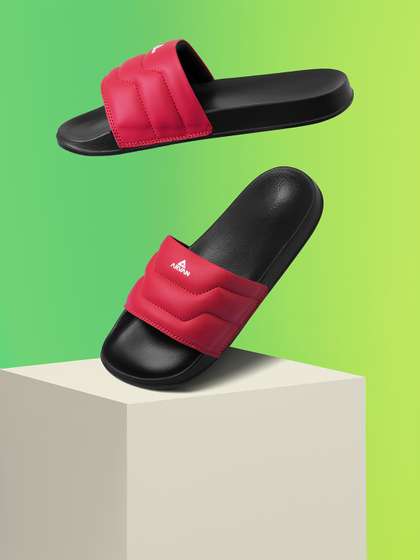 ARVAN Men Printed
                      Sliders