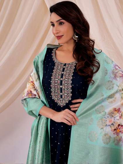 Moda Rapido Women
                          Blue Floral Woven Design Silk Dupatta