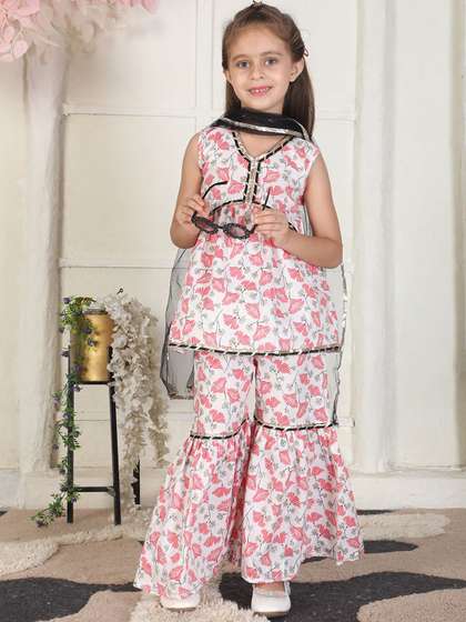 Cutiekins Girls Floral
                      Printed Regular Gotta Patti Kurta with Sharara
                      & With Dupatta