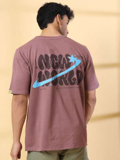 Rigo Unisex
                        Typography Printed Drop-Shoulder Sleeves Pure
                        Cotton T-shirt