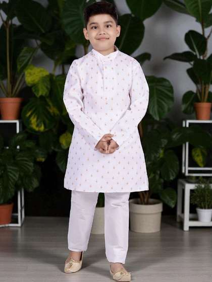 NEW GEN Boys Ethnic
                    Motifs Printed Regular Kurta with Pyjamas