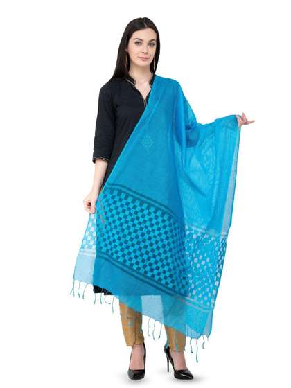 A R SILK DUPATTA HUB
                        Geometric Woven Design Cotton Dupatta