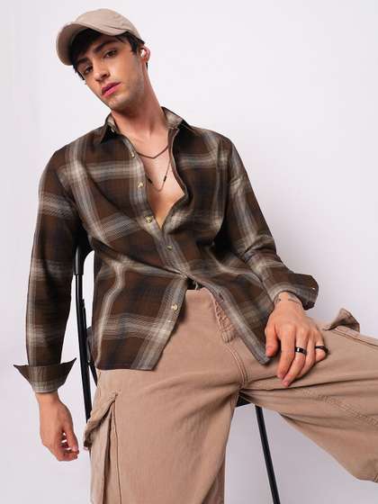 VASTRADO Classic
                        Spiffy Brunette Plaid Checked Slim Fit Cotton
                        Casual Shirt