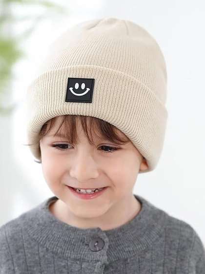 EL REGALO Kids
                    Embroidered Beanie Cap