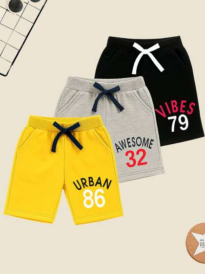 YK Boys Pack Of 3
                      Printed Regular Fit Mid Rise Cotton Shorts