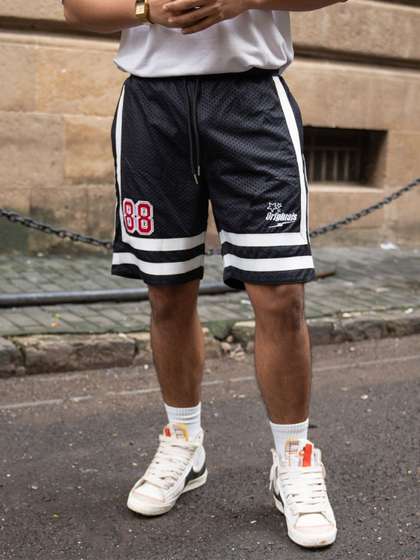 Powerlook Men
                        Regular Fit Mid-Rise Shorts