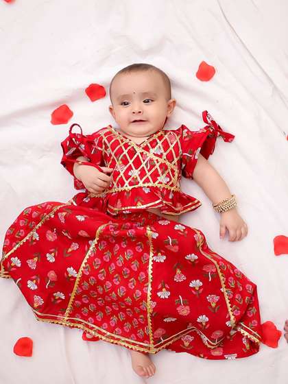 BownBee Girls Floral
                      Printed Gotta Patti Pure Cotton Ready to Wear
                      Lehenga & Choli