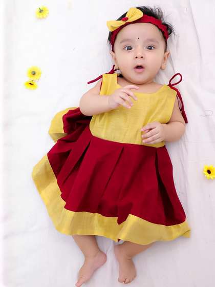 BownBee Girls
                    Colourblocked Sleeveless Pure Cotton Fit & Flare
                    Dress